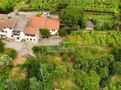 casa indipendente in vendita a Monteforte d'Alpone in zona Brognoligo