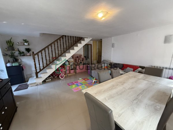 casa indipendente in vendita a Monteforte d'Alpone in zona Costalunga