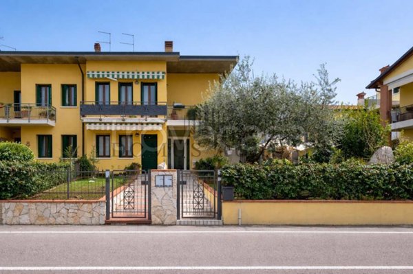 appartamento in vendita a Monteforte d'Alpone in zona Brognoligo