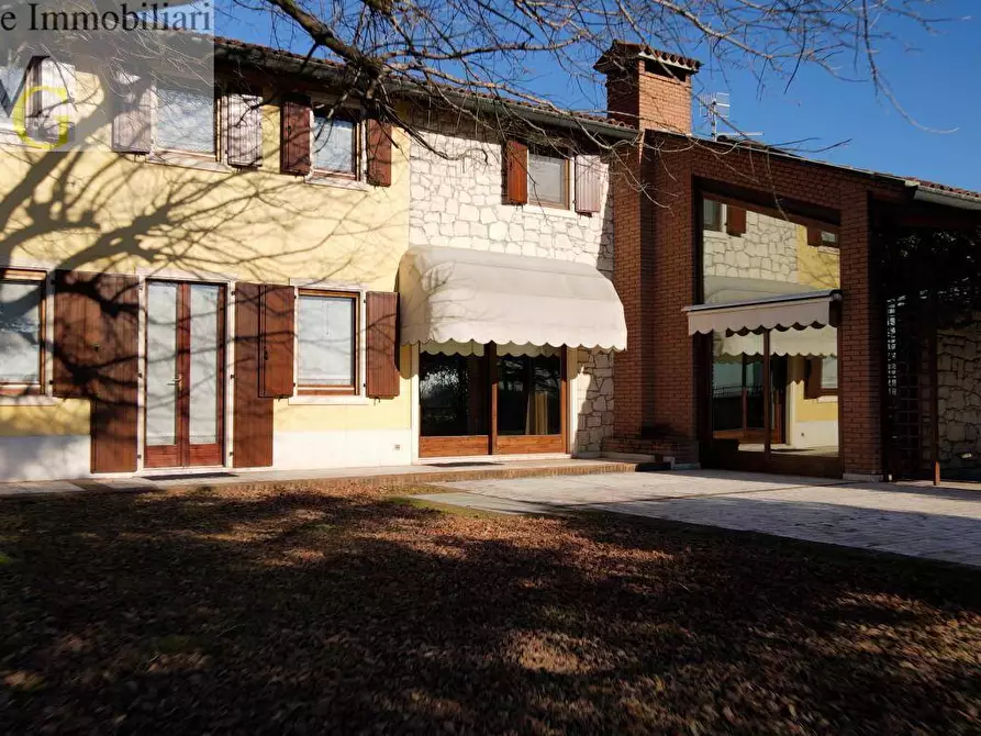 casa indipendente in vendita a Monteforte d'Alpone