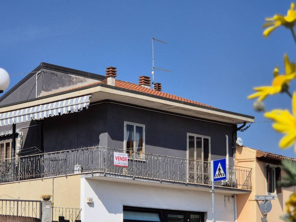 appartamento in vendita a Monteforte d'Alpone