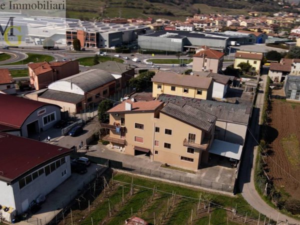 appartamento in vendita a Monteforte d'Alpone