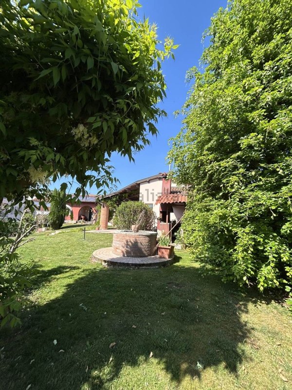 casa indipendente in vendita a Monteforte d'Alpone in zona Costalunga
