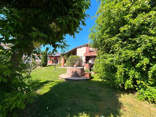 casa indipendente in vendita a Monteforte d'Alpone in zona Costalunga