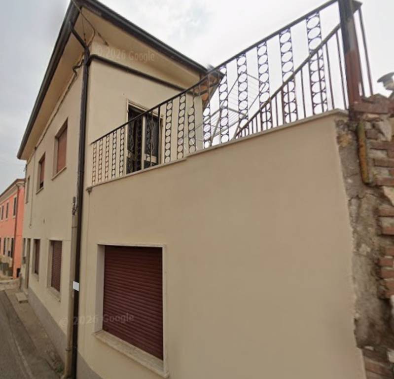 casa indipendente in vendita a Monteforte d'Alpone in zona Costalunga