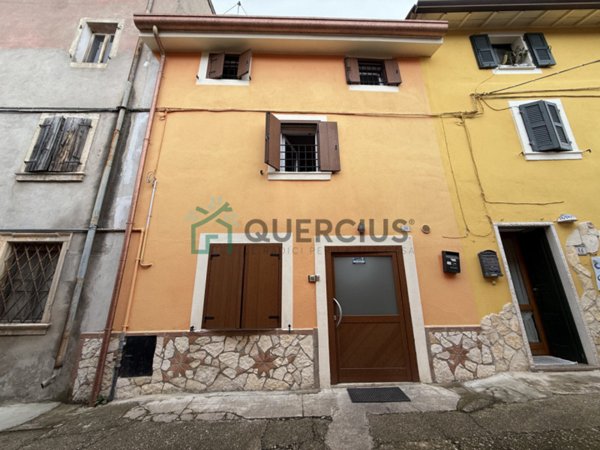 casa indipendente in vendita a Monteforte d'Alpone