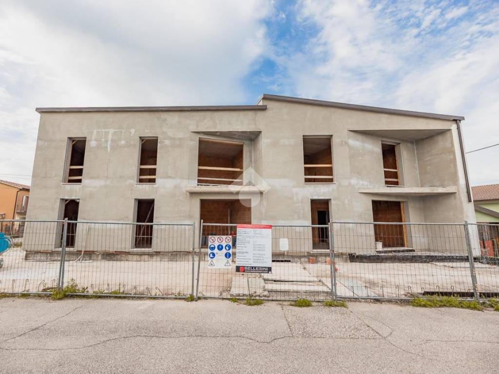 casa indipendente in vendita a Mozzecane in zona Grezzano
