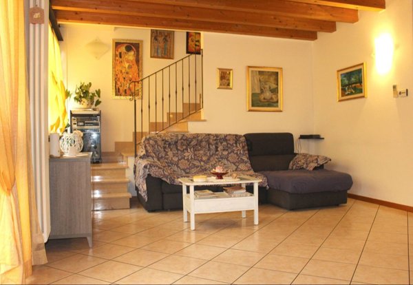 casa indipendente in vendita a Mozzecane