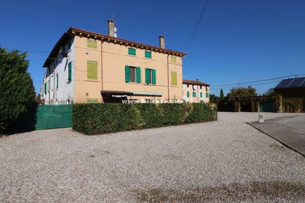 casa indipendente in vendita a Mozzecane