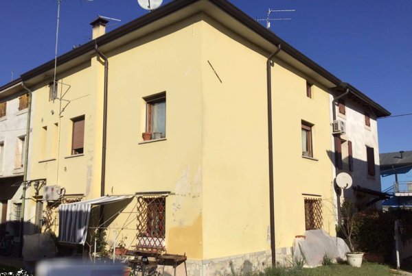casa indipendente in vendita a Mozzecane in zona San Zeno