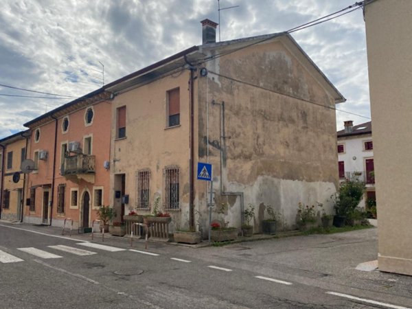 appartamento in vendita a Mozzecane in zona Tormine