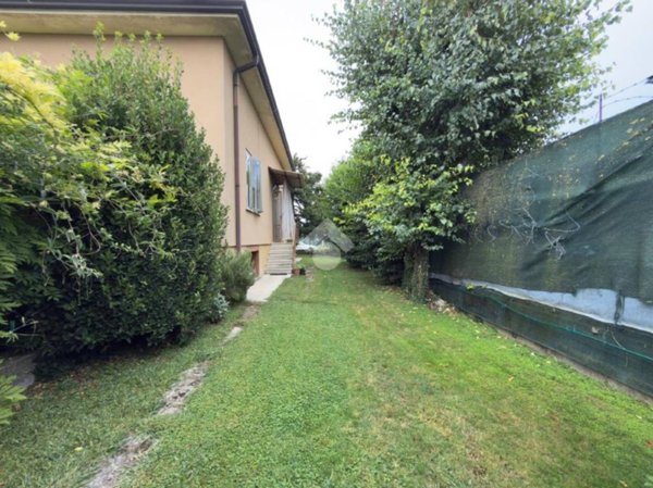 casa indipendente in vendita a Mozzecane