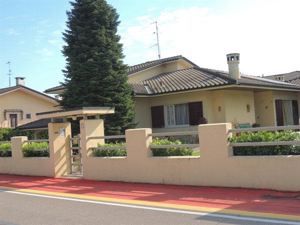 casa indipendente in vendita a Mozzecane