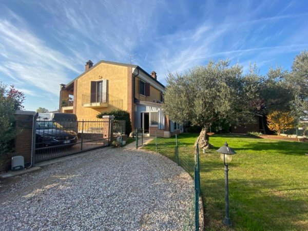 casa indipendente in vendita a Mozzecane
