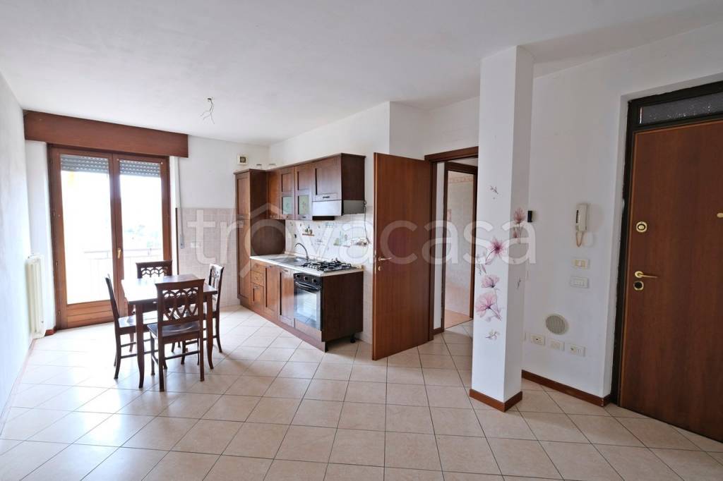 appartamento in vendita a Mozzecane in zona Grezzano