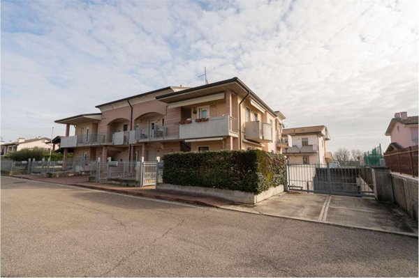 appartamento in vendita a Mozzecane