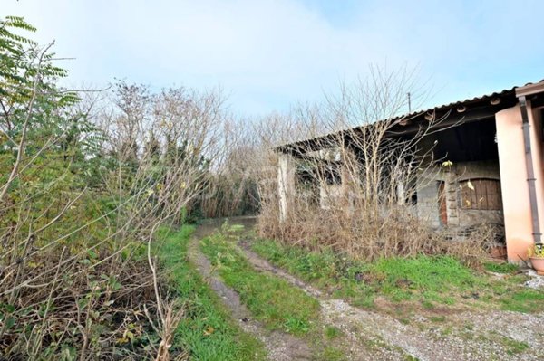 terreno edificabile in vendita a Mozzecane in zona San Zeno