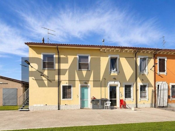 appartamento in vendita a Mozzecane in zona Grezzano