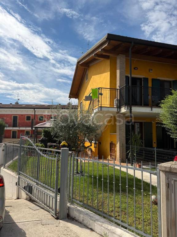 appartamento in vendita a Mozzecane in zona Grezzano