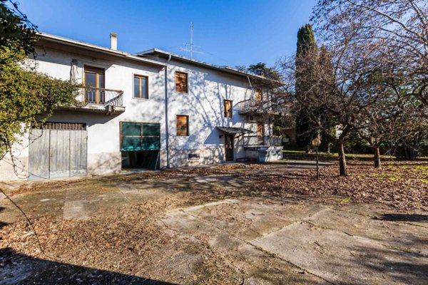 casa indipendente in vendita a Negrar di Valpolicella in zona Arbizzano