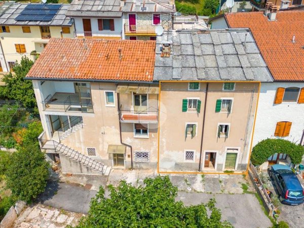 casa indipendente in vendita a Negrar di Valpolicella in zona Prun
