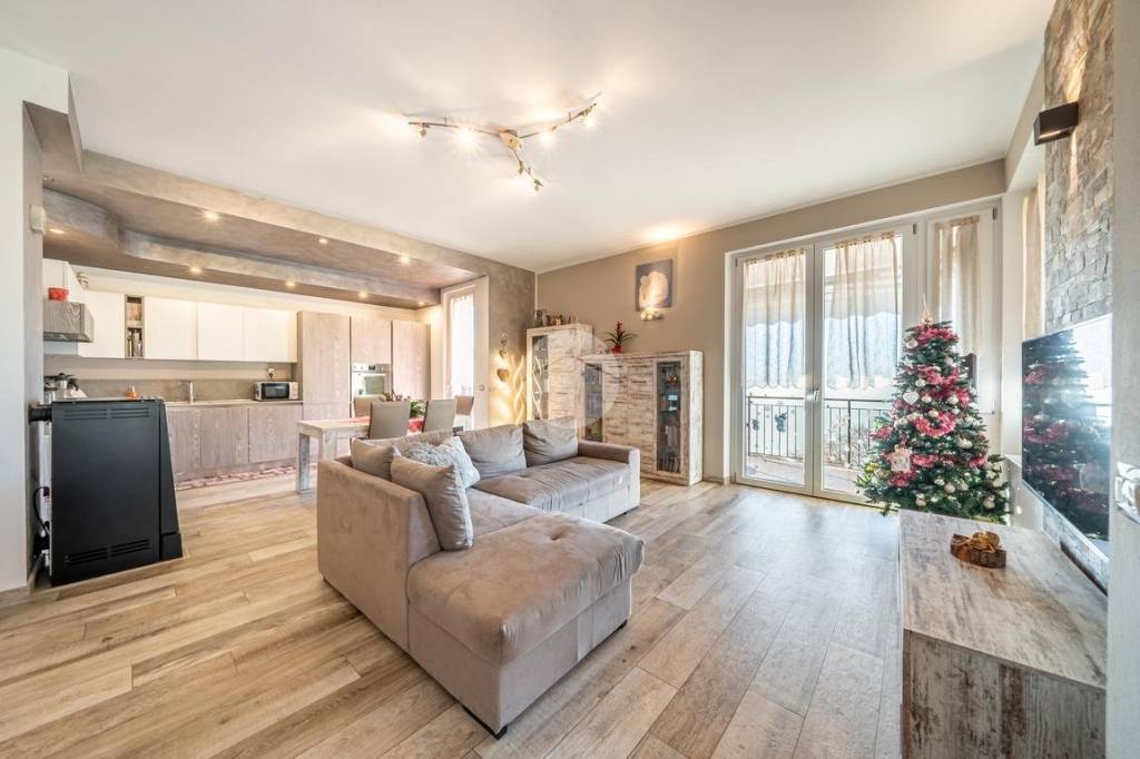 casa indipendente in vendita a Negrar di Valpolicella in zona Montecchio