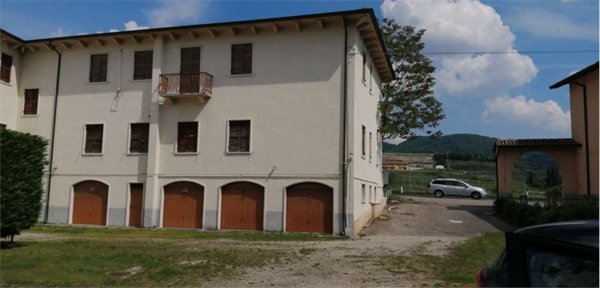 casa indipendente in vendita a Negrar di Valpolicella
