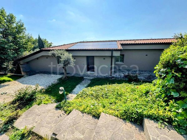 casa indipendente in vendita a Negrar di Valpolicella
