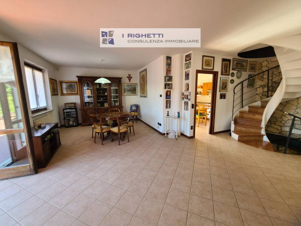 casa indipendente in vendita a Negrar di Valpolicella