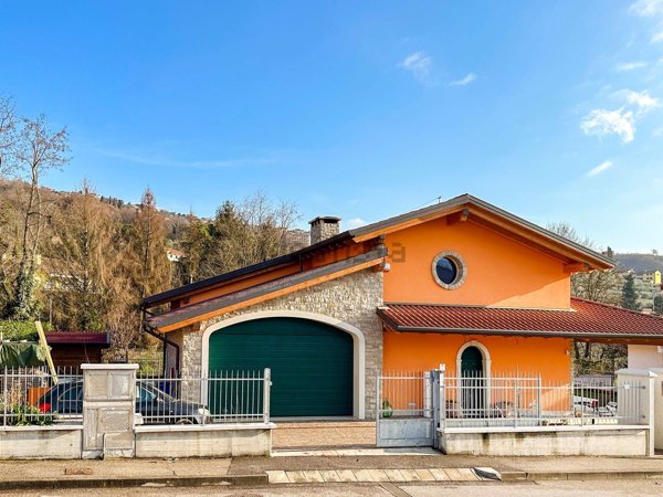 casa indipendente in vendita a Negrar di Valpolicella