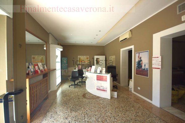locale commerciale in vendita a Negrar di Valpolicella