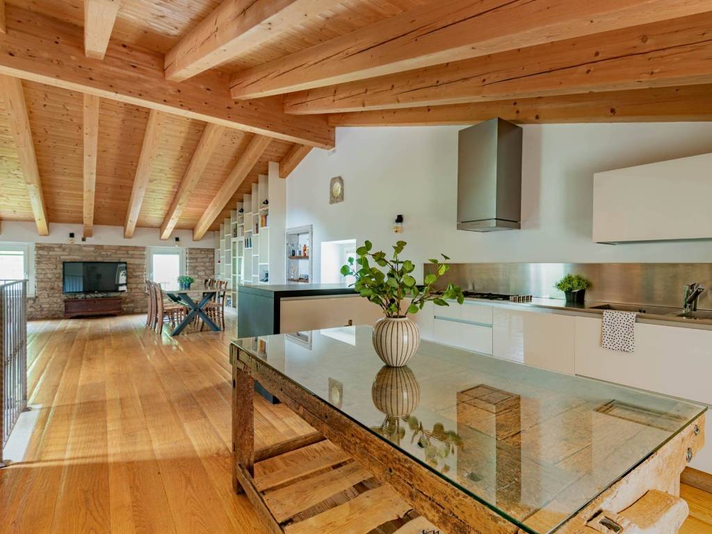 casa indipendente in vendita a Negrar di Valpolicella