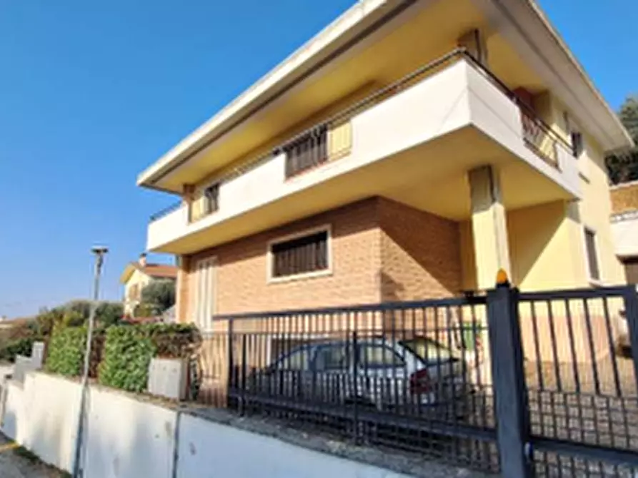 casa indipendente in vendita a Negrar di Valpolicella