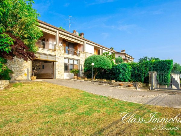 casa indipendente in vendita a Negrar di Valpolicella