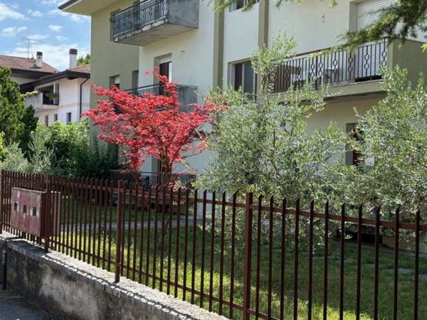 appartamento in vendita a Negrar di Valpolicella in zona Santa Maria