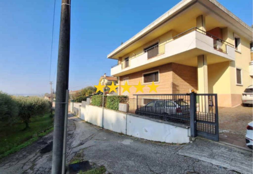 appartamento in vendita a Negrar di Valpolicella in zona Arbizzano