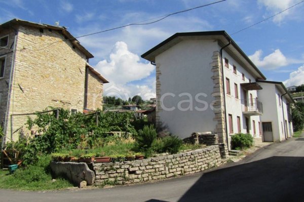 casa indipendente in vendita a Negrar di Valpolicella