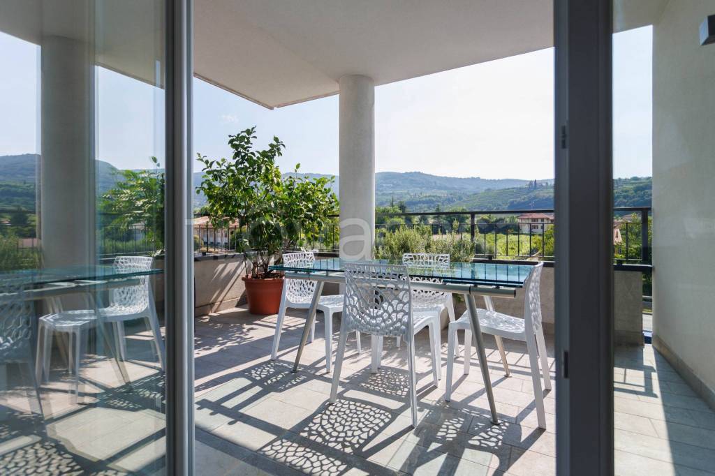appartamento in vendita a Negrar di Valpolicella