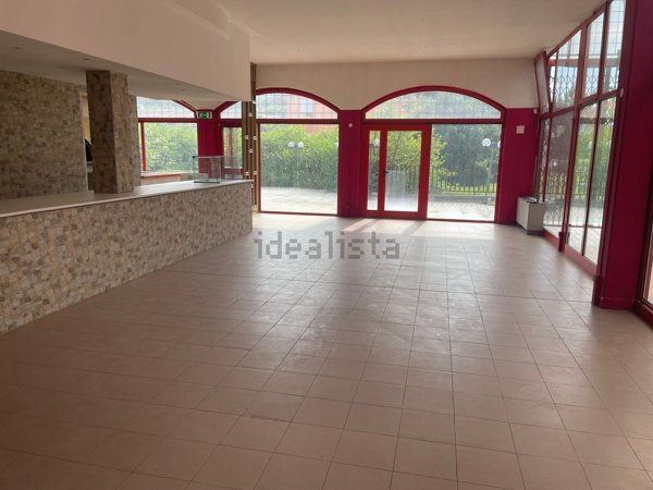 locale commerciale in vendita a Negrar di Valpolicella