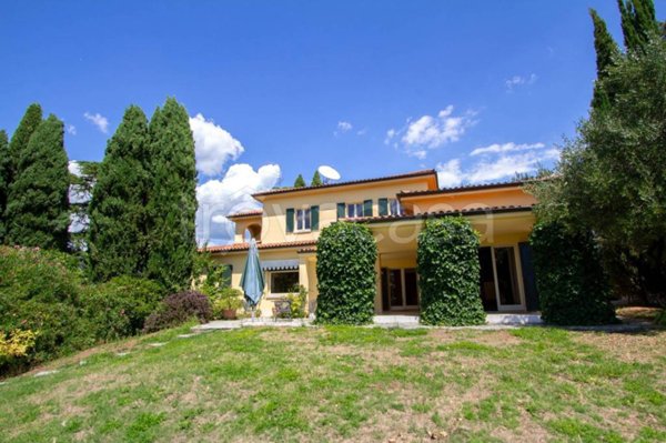 casa indipendente in vendita a Negrar di Valpolicella