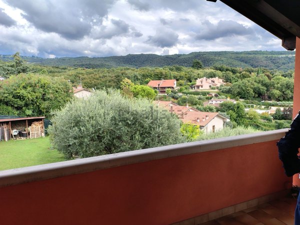 casa indipendente in vendita a Negrar di Valpolicella in zona Arbizzano