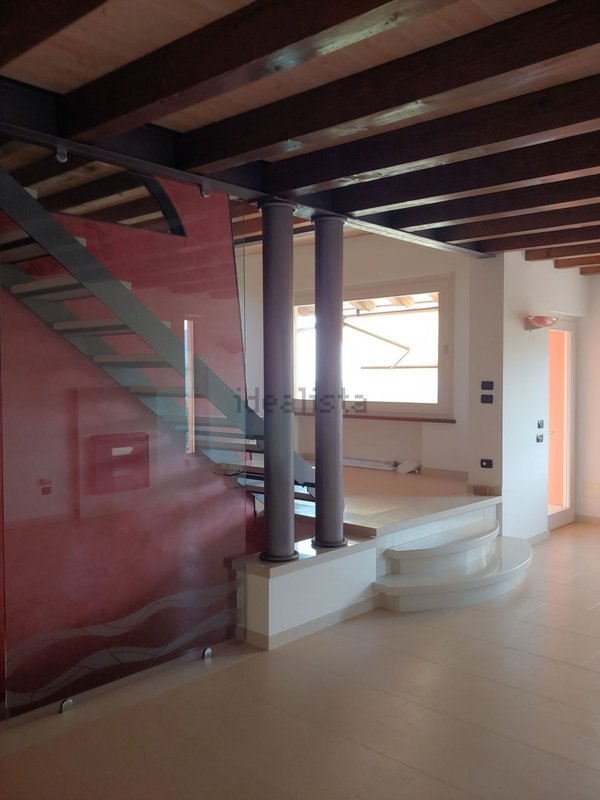 casa indipendente in vendita a Negrar di Valpolicella