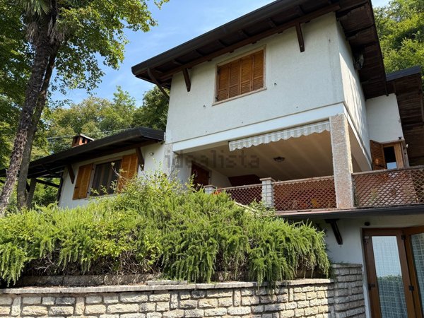 casa indipendente in vendita a Negrar di Valpolicella
