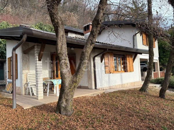 casa indipendente in vendita a Negrar di Valpolicella