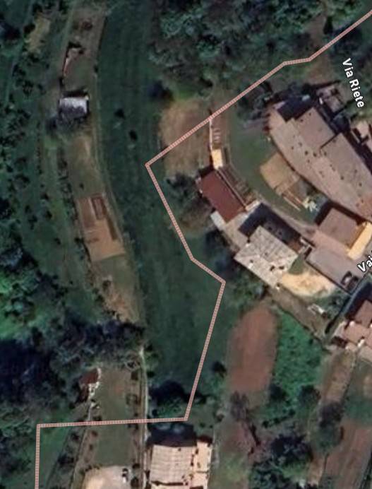 terreno edificabile in vendita a Negrar di Valpolicella in zona Fane