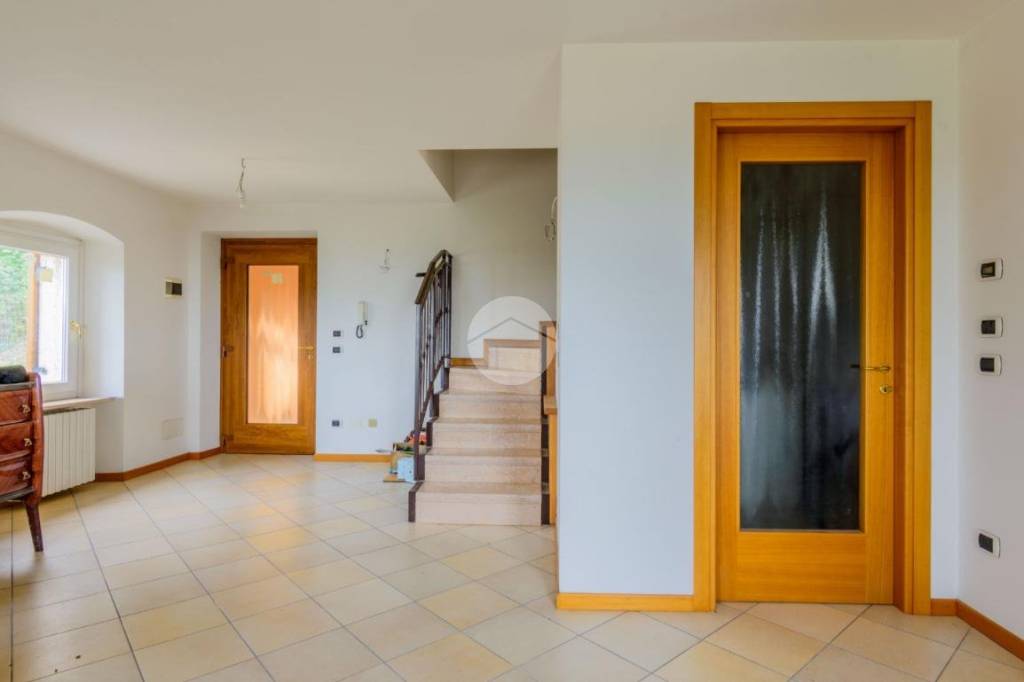 appartamento in vendita a Negrar di Valpolicella in zona Fane