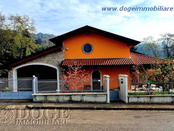 casa indipendente in vendita a Negrar di Valpolicella in zona Arbizzano