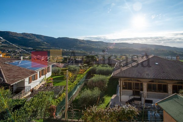 appartamento in vendita a Negrar di Valpolicella