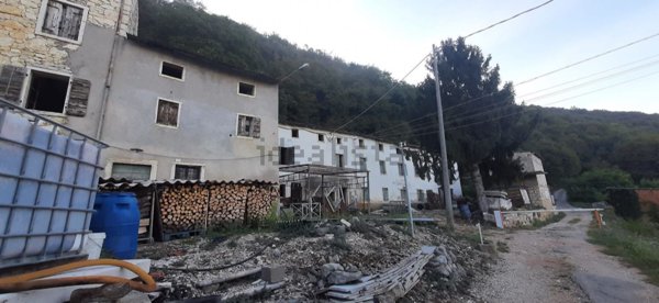 casa indipendente in vendita a Negrar di Valpolicella