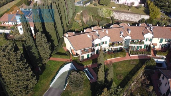 appartamento in vendita a Negrar di Valpolicella in zona Arbizzano